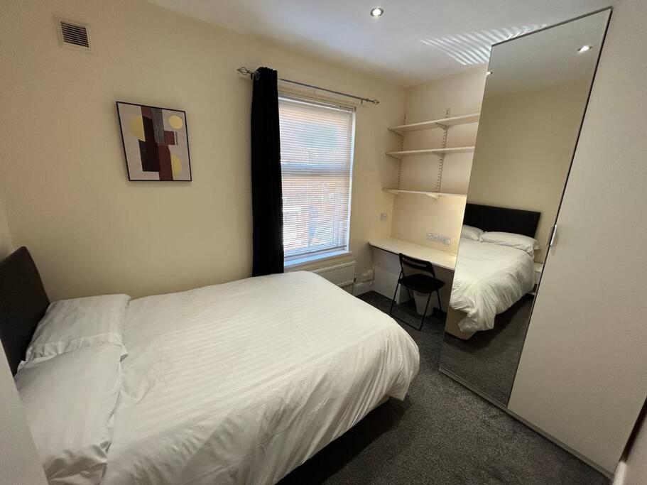 Practical And Spacious Stoke-on-Trent
