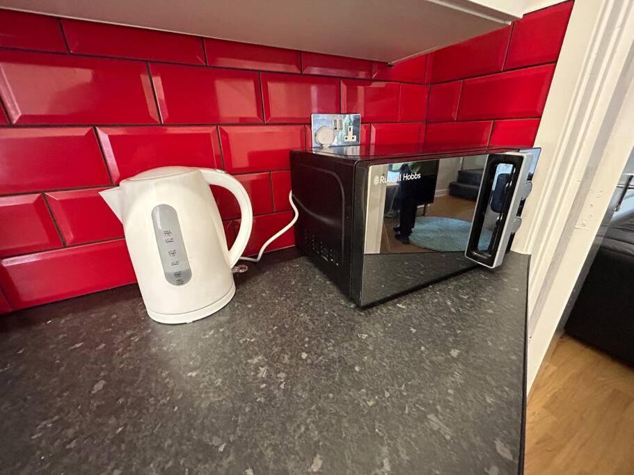 Practical And Spacious * Stoke-on-Trent